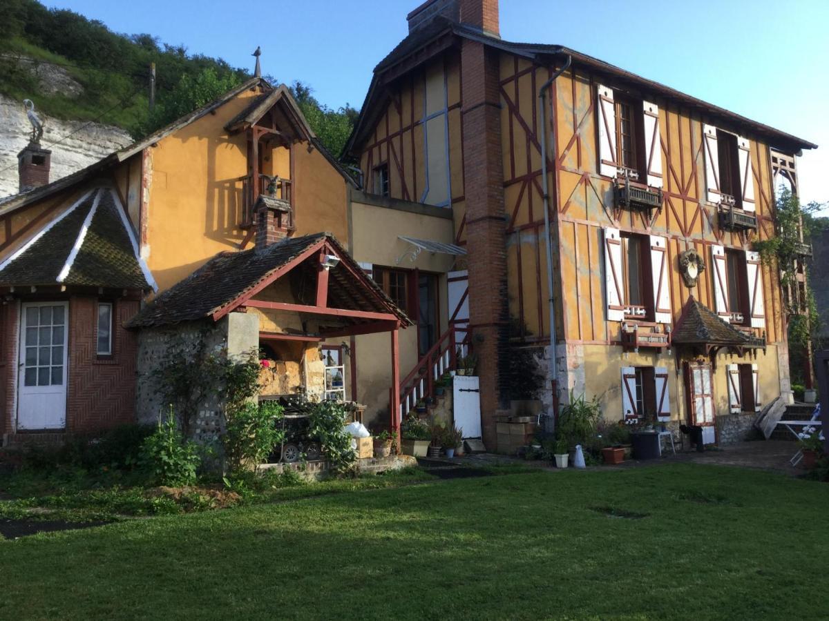 Les Papouz Acomodação com café da manhã Gommecourt Exterior foto