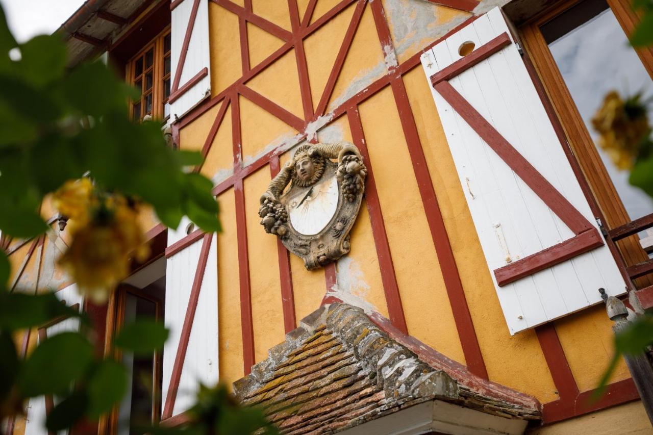 Les Papouz Acomodação com café da manhã Gommecourt Exterior foto